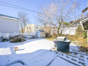 12513 6th Avenue, College Point NY 11356