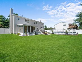 3 Crystal Brook Court, Islip NY 11751