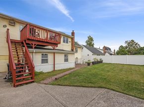 1012 N Ontario Avenue, Lindenhurst NY 11757