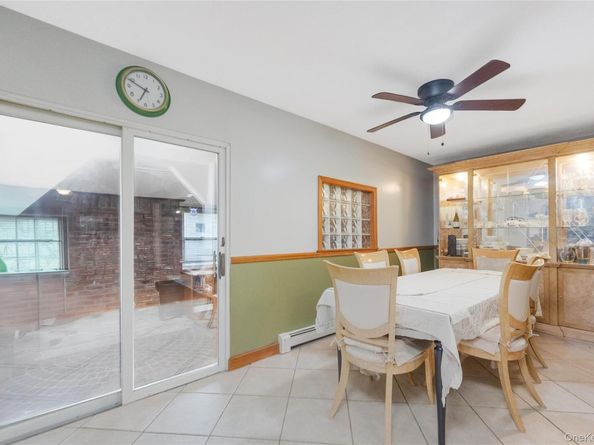 1012 N Ontario Avenue, Lindenhurst NY 11757