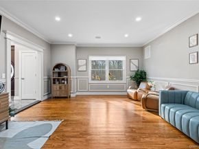 717 W Montauk Highway, Bay Shore NY 11706