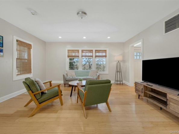 3039 High Street, Mohegan Lake NY 10547