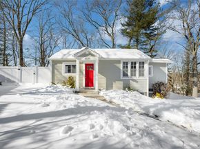 3039 High Street, Mohegan Lake NY 10547
