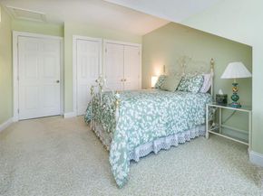 229 Miro Place 422, Port Washington NY 11050