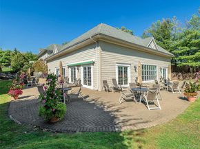 229 Miro Place 422, Port Washington NY 11050