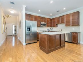 229 Miro Place 422, Port Washington NY 11050