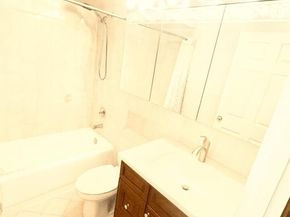 61-12 69th Street 2M, Middle Village NY 11379