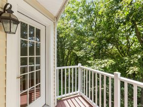 223 Viewpoint Terrace, Peekskill NY 10566