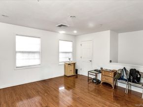 802 Willow Lane Upper Level, Valley Stream NY 11580