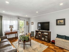 11 Harbour Lane 1A, Oyster Bay NY 11771