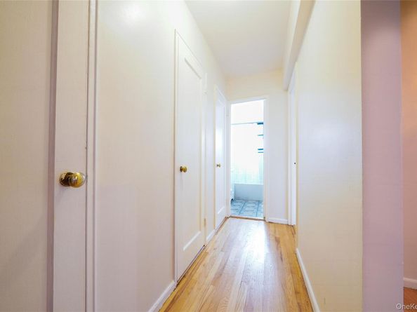 1 Fisher Drive 204, Mount Vernon NY 10552