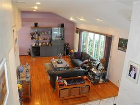 113 Northern Parkway W, Plainview NY 11803