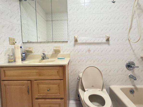 9461 43rd Avenue, Elmhurst NY 11373