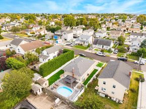 3663 Roanoke Street, Seaford NY 11783