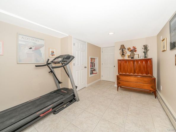 3663 Roanoke Street, Seaford NY 11783