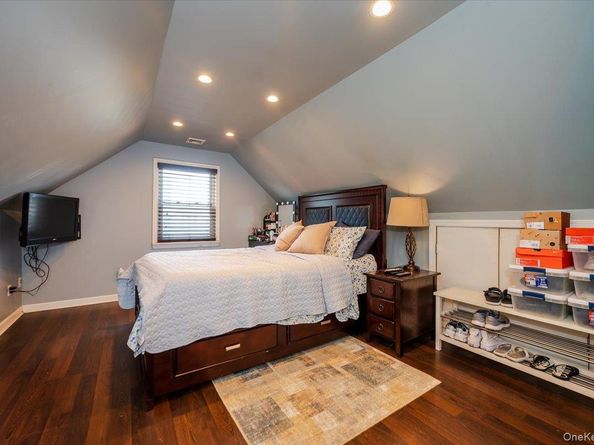 62 westcott, Inwood NY 11096