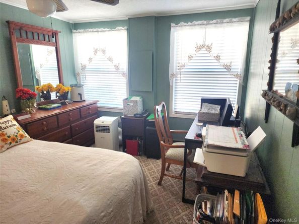 38B Village Circle S, Manorville NY 11949