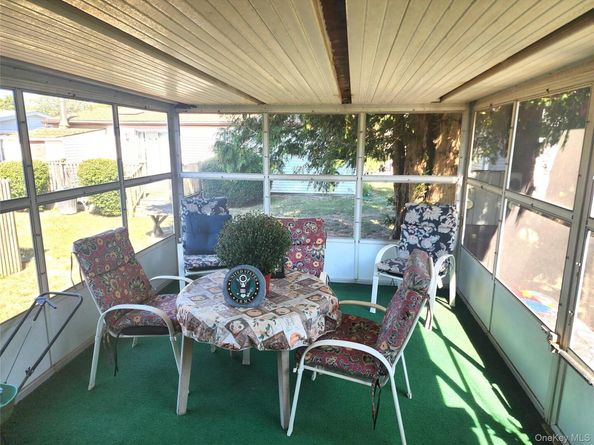 38B Village Circle S, Manorville NY 11949