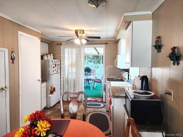 38B Village Circle S, Manorville NY 11949