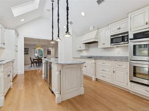 283 Main Street, Westhampton Beach NY 11978