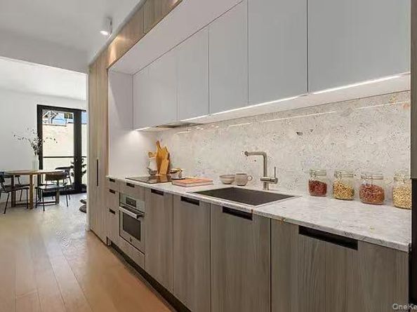 181 E 101 Street 602, New York (Manhattan) NY 10029