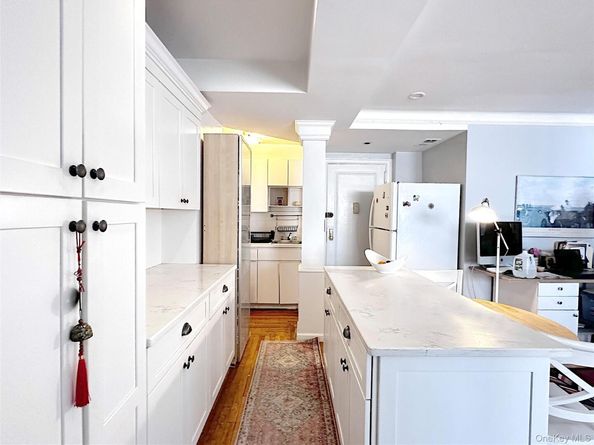 17 N Chatsworth Avenue 2DE, Larchmont NY 10538