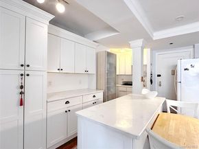 17 N Chatsworth Avenue 2DE, Larchmont NY 10538