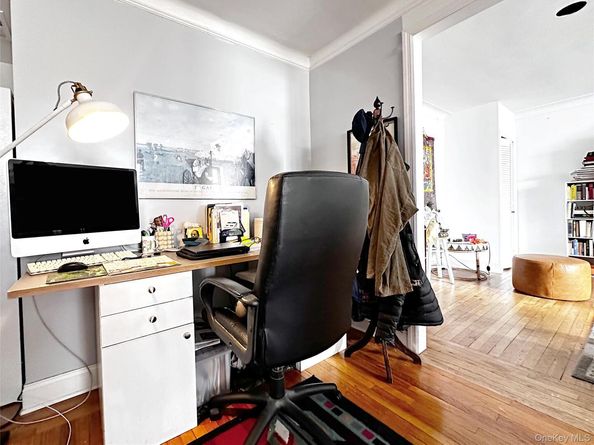 17 N Chatsworth Avenue 2DE, Larchmont NY 10538