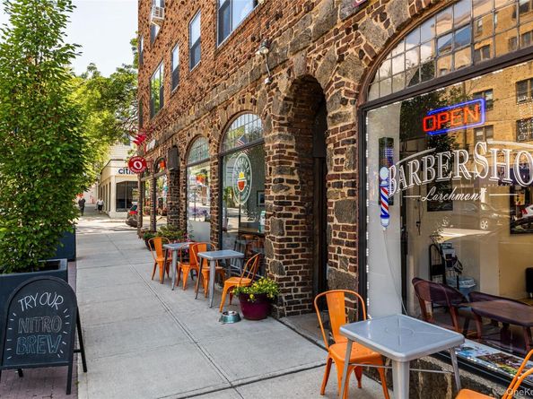 17 N Chatsworth Avenue 2DE, Larchmont NY 10538