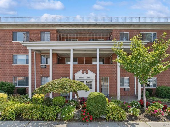 77 S Park Avenue C20, Rockville Centre NY 11570