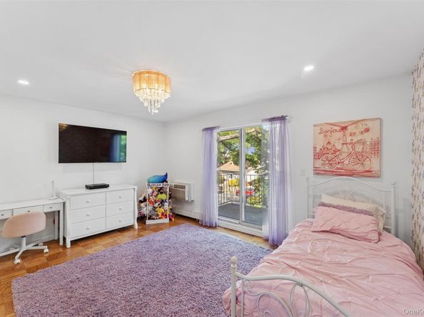 77 S Park Avenue C20, Rockville Centre NY 11570