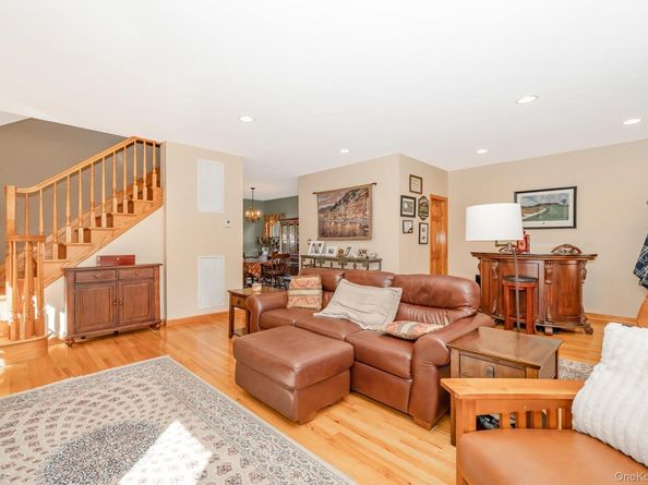 3615 Franklin Street, Wantagh NY 11793