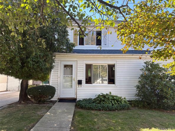 42-62 247th Street, Little Neck NY 11363