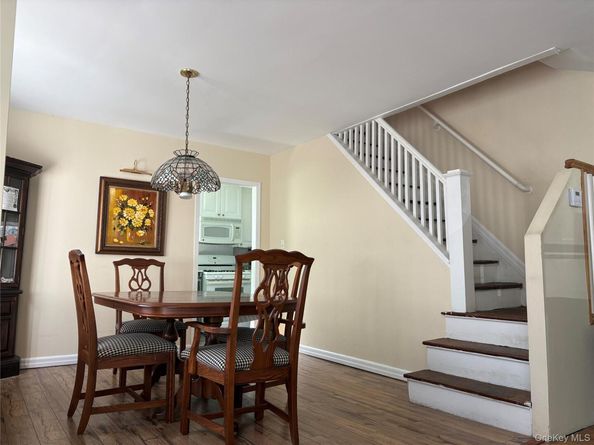 42-62 247th Street, Little Neck NY 11363
