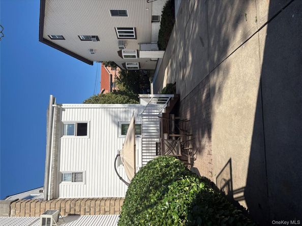 42-62 247th Street, Little Neck NY 11363