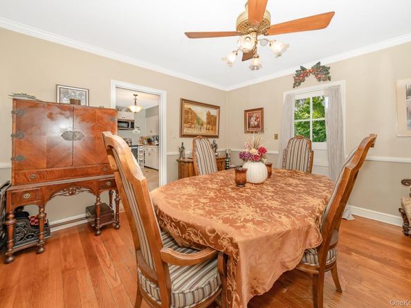 1427 Washington Avenue, Seaford NY 11783