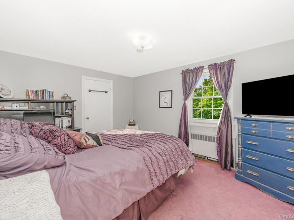 1427 Washington Avenue, Seaford NY 11783