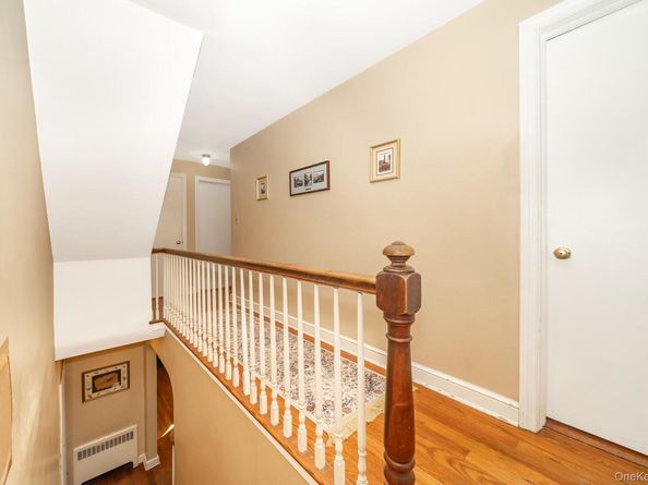 1427 Washington Avenue, Seaford NY 11783