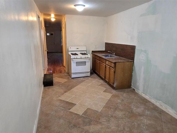 1161 E 101st Street, Brooklyn NY 11236