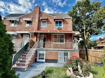 993 Duncan Street