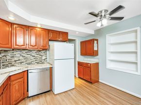 38 Woodmont Place, Farmingville NY 11738