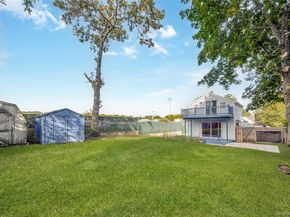 38 Woodmont Place, Farmingville NY 11738