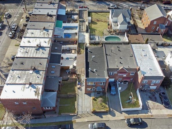 3511 McOwen Avenue, Bronx NY 10475