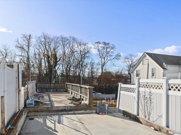 3511 McOwen Avenue, Bronx NY 10475