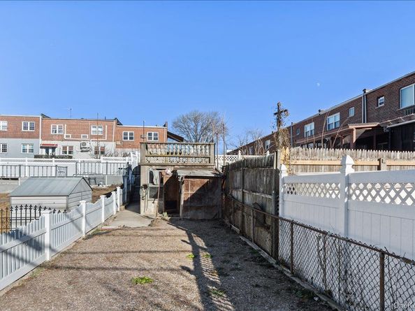 3511 McOwen Avenue, Bronx NY 10475