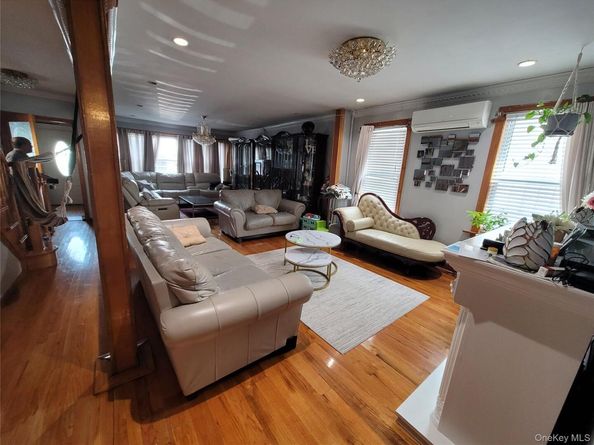 8640 126th Street, Richmond Hill NY 11418