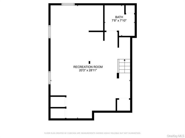27 E Neck Court, West Babylon NY 11704