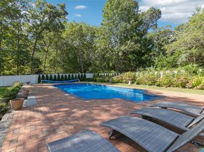10 Rutland Road, East Hampton NY 11937