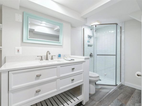10 Rutland Road, East Hampton NY 11937