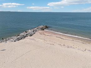 10 Rutland Road, East Hampton NY 11937